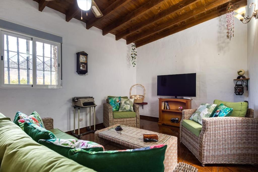 Vivienda Vacacional Ca' Pepita Y Jose El Albercon Eksteriør bilde